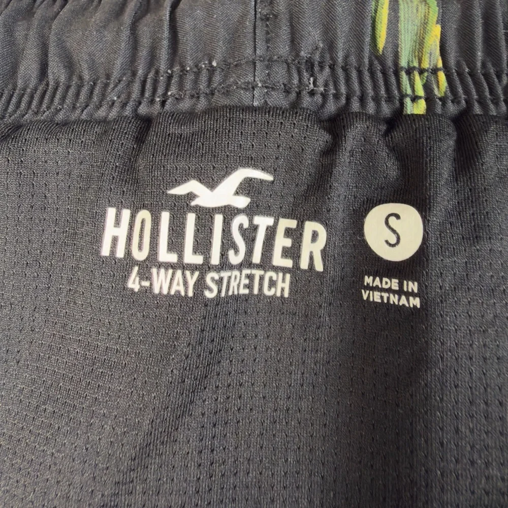 Hollister Black Swim Shorts with Green Cactus Size Small 🌵🌊